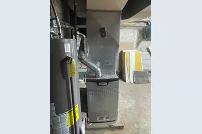 554 S 4th Street, Aurora, IL 60505 - Photo 6