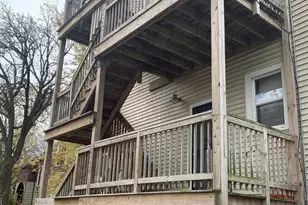 7749 S Muskegon Ave, Chicago, IL 60649 - Photo 2