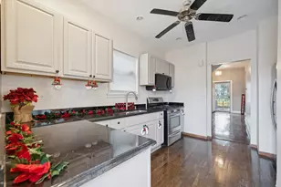 552 N Leamington Ave, Chicago, IL 60644 - Photo 8