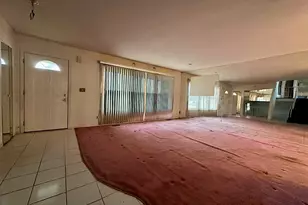 7777 Ramsgate Cir S, Hanover Park, IL 60133 - Photo 2