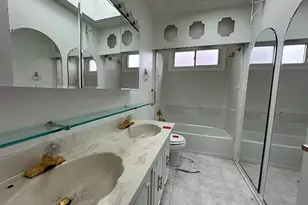 7777 Ramsgate Cir S, Hanover Park, IL 60133 - Photo 14