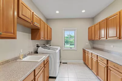 121 Florence Avenue, Inverness, IL 60010 - Photo 18