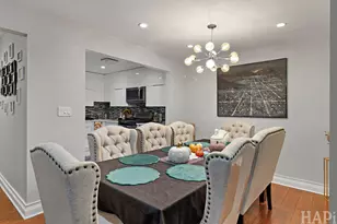 5400 Astor Ln, Rolling Meadows, IL 60008 - Photo 8