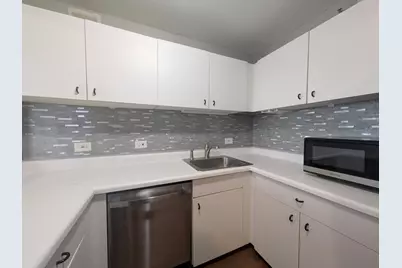 3660 N Lake Shore Drive #2008, Chicago, IL 60613 - Photo 4