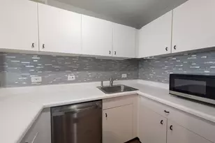 3660 N Lake Shore Dr, Chicago, IL 60613 - Photo 4