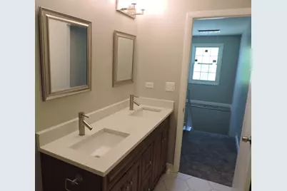 407 Beechwood Drive, Westmont, IL 60559 - Photo 12