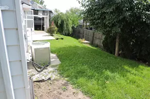 407 Beechwood Dr, Westmont, IL 60559 - Photo 26