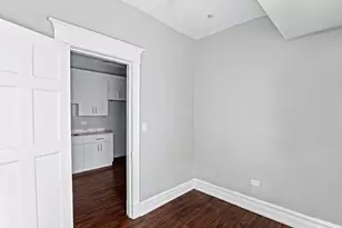 5341 S Indiana Ave, Chicago, IL 60615 - Photo 6