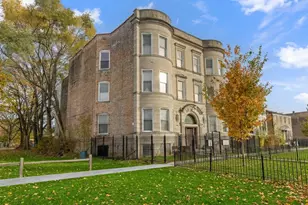 5343 S Indiana Ave, Chicago, IL 60615 - Photo 1