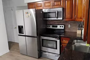 1S265 Holyoke Ln, Villa Park, IL 60181 - Photo 4