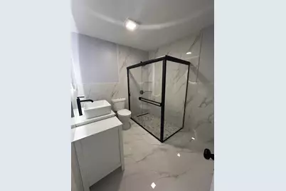 616 Parkside Circle, Streamwood, IL 60107 - Photo 10