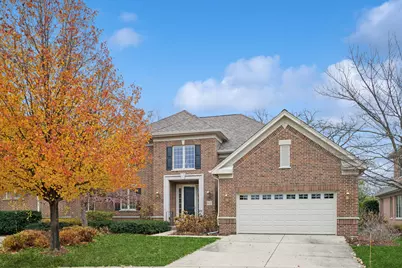 831 Balmoral Lane, Northbrook, IL 60062 - Photo 1