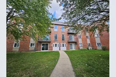 125 W Elk Trail #124, Carol Stream, IL 60188 - Photo 2