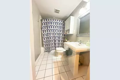 [Address not provided], Chicago, IL 60618 - Photo 6