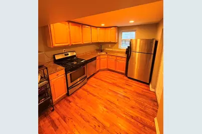 2315 W Waveland Avenue #B, Chicago, IL 60618 - Photo 6