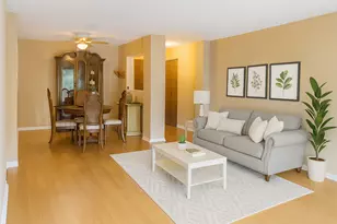 700 N Bruce Ln, Glenwood, IL 60425 - Photo 2