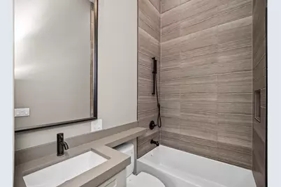 6556 S Minerva Avenue #4N, Chicago, IL 60637 - Photo 12