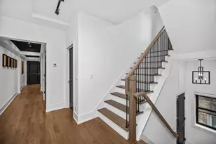 6523 S Minerva Ave, Chicago, IL 60637 - Photo 18