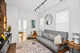 6523 S Minerva Ave, Chicago, IL 60637 - Photo 4