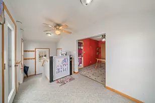 320 E Dekalb St, Somonauk, IL 60552 - Photo 12