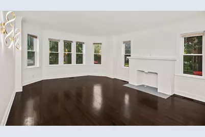 7958 S Luella Avenue #1, Chicago, IL 60617 - Photo 2