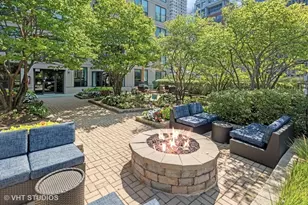 400 N La Salle Dr, Chicago, IL 60654 - Photo 22