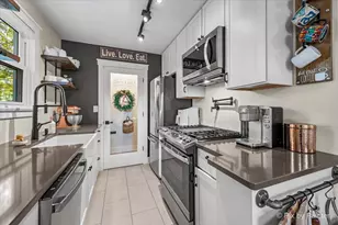 625 S Harrison St, Batavia, IL 60510 - Photo 8