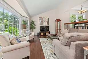 1211 Parliament Ct, Libertyville, IL 60048 - Photo 2