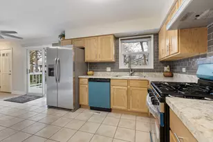 [Address not provided], Elk Grove Village, IL 60007 - Photo 10