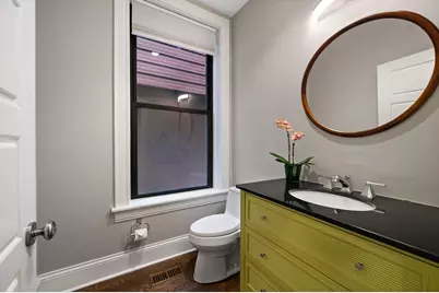 1252 W Carmen Avenue, Chicago, IL 60640 - Photo 22