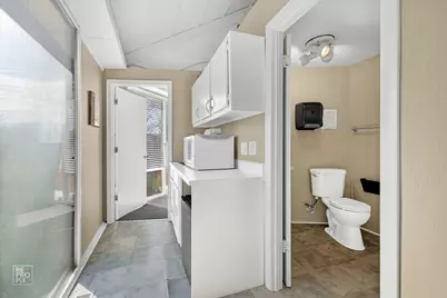 3824 N Johnsburg Road, Johnsburg, IL 60051 - Photo 8