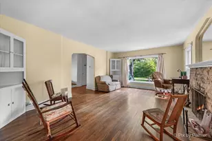 24400 N Kelsey Rd, Lake Barrington, IL 60010 - Photo 10