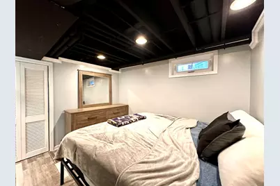 2720 Gilboa Avenue, Zion, IL 60099 - Photo 28