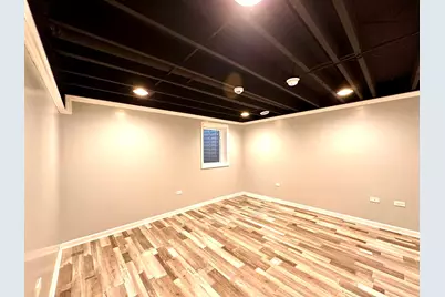 2720 Gilboa Avenue, Zion, IL 60099 - Photo 24