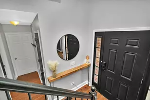 1110 S Sandstone Dr, Diamond, IL 60416 - Photo 2