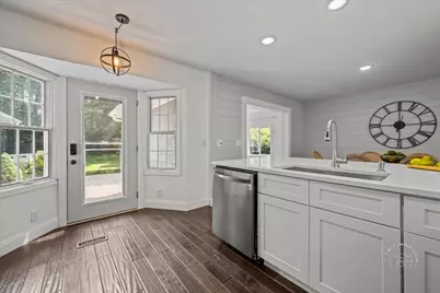 51 Burgess Road, Geneva, IL 60134 - Photo 10