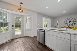 51 Burgess Rd, Geneva, IL 60134 - Photo 10