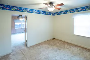 136 S Wisconsin Ave, Villa Park, IL 60181 - Photo 22