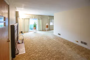 136 S Wisconsin Ave, Villa Park, IL 60181 - Photo 26