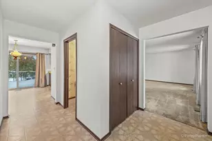 315 Leeds Ct, Naperville, IL 60565 - Photo 24