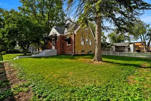 630 East End Ave, Hillside, IL 60162 - Photo 2