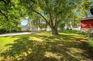 630 East End Ave, Hillside, IL 60162 - Photo 32