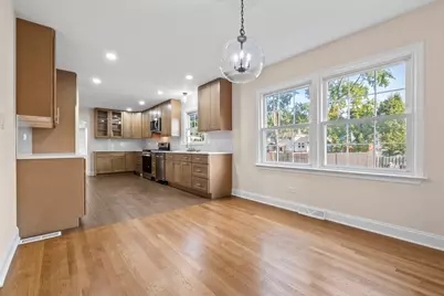 1813 E Wood Lane, Mount Prospect, IL 60056 - Photo 6