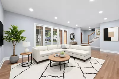 1813 E Wood Lane, Mount Prospect, IL 60056 - Photo 2