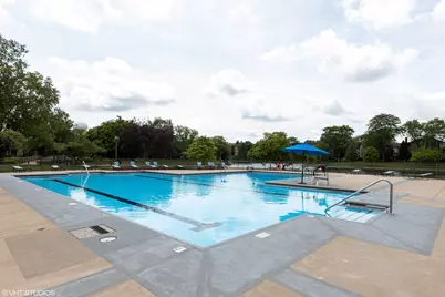 301 Lake Hinsdale Drive #404, Willowbrook, IL 60527 - Photo 22