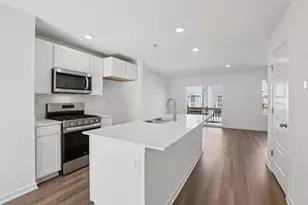 6520 Linden Trl, Wonder Lake, IL 60097 - Photo 2