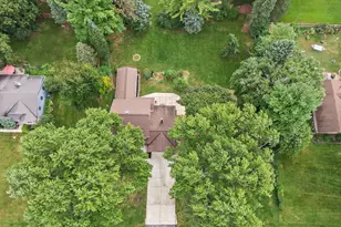 2916 Skyline Dr, Crystal Lake, IL 60012 - Photo 46