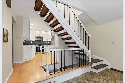 2916 Skyline Drive, Crystal Lake, IL 60012 - Photo 12