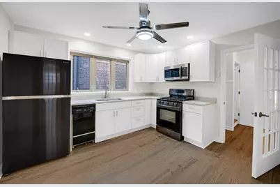 5248 S Narragansett Avenue, Chicago, IL 60638 - Photo 8