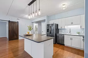 133 W Palatine Rd, Palatine, IL 60067 - Photo 14